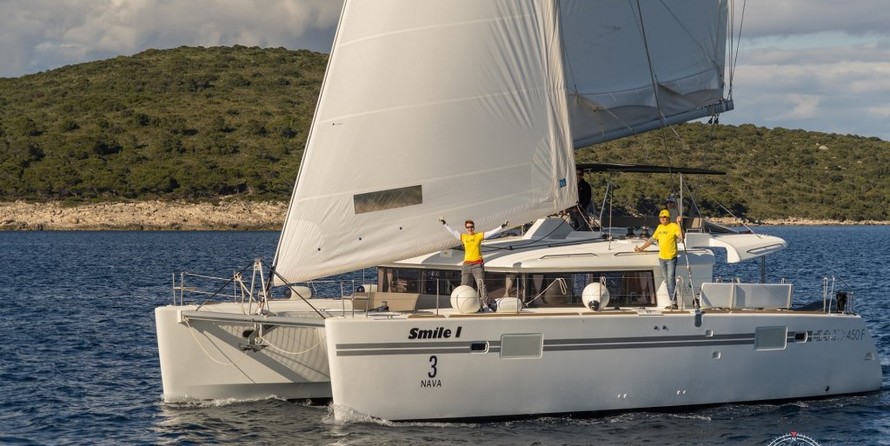Lagoon 450