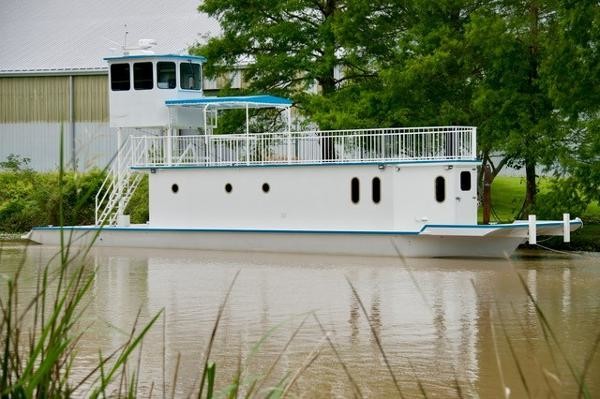 Custom 2020 Deckhouse on 1996 Hull