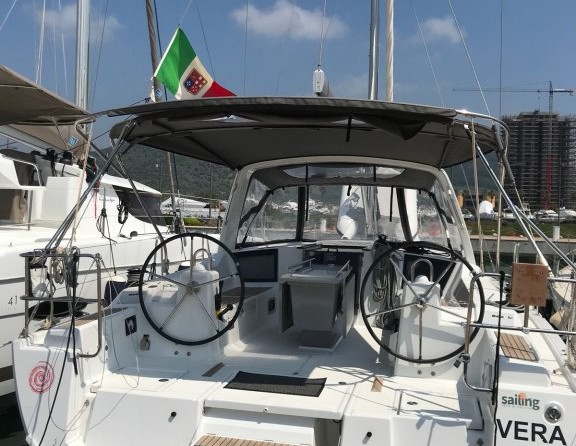 Beneteau Oceanis 41.1