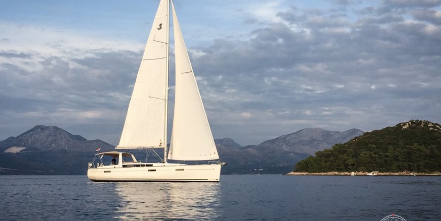 Beneteau Oceanis 45