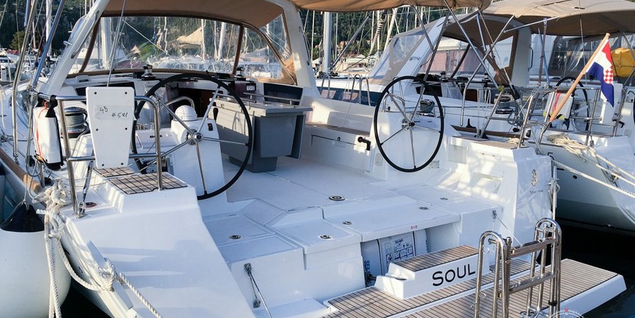 Beneteau Oceanis 45