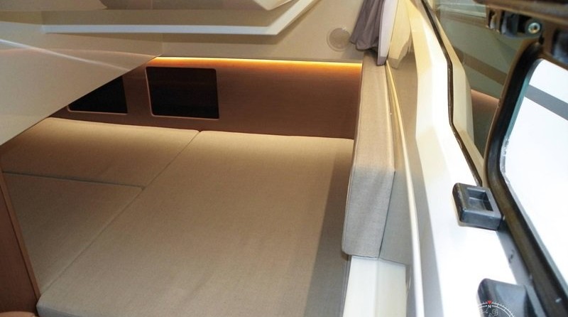 Jeanneau Merry Fisher 895