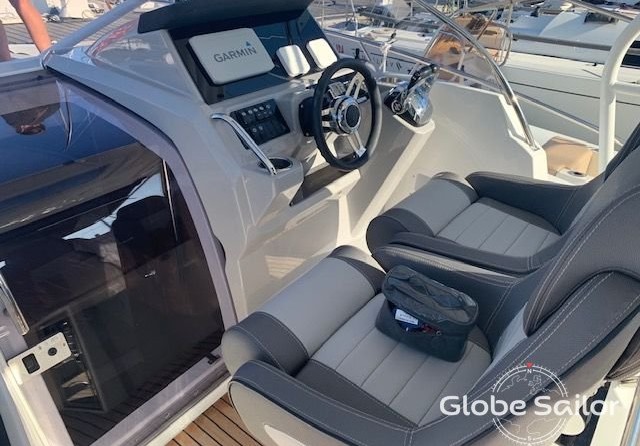 Jeanneau Cap Camarat 9.0 WA