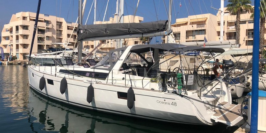 Beneteau Oceanis 48