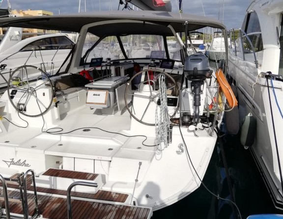 Beneteau Oceanis 48