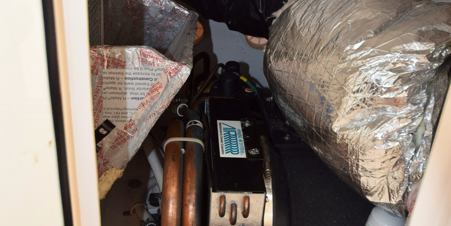 Tiara Yachts Express