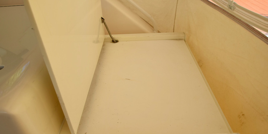 Tiara Yachts Express