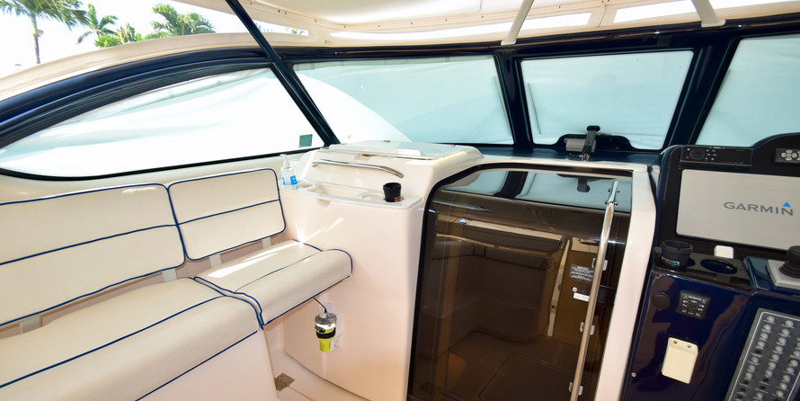 Tiara Yachts Express