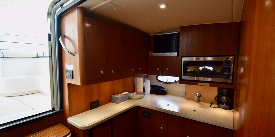 Tiara Yachts Express