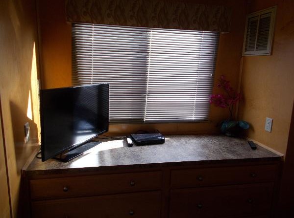 Sumerset Houseboats Sapphire Skies Shared Ownership