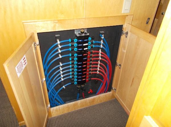 Sumerset Houseboats Sapphire Skies Shared Ownership