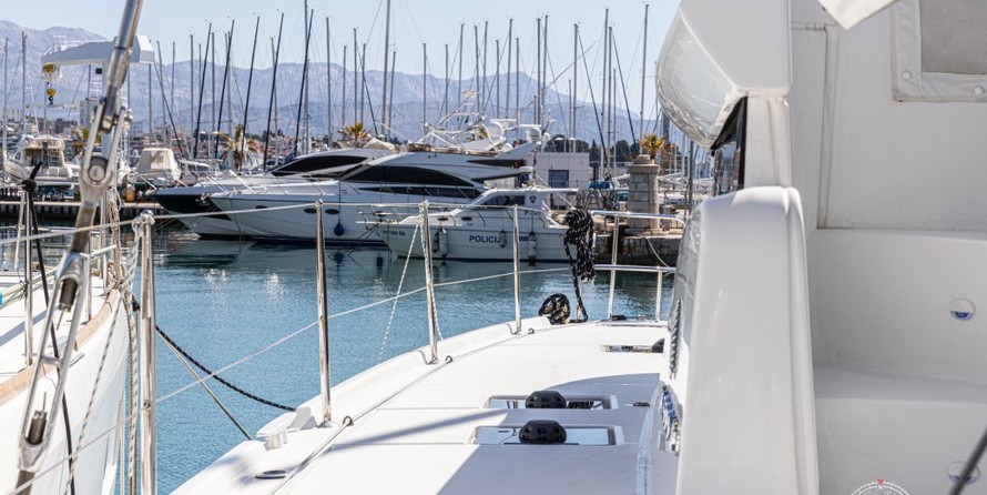 Lagoon 46