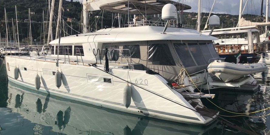 Lagoon 620