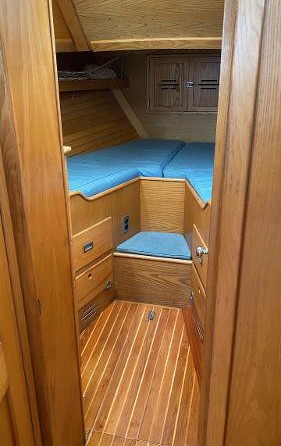 Hinckley Bermuda 40 MK III Yawl