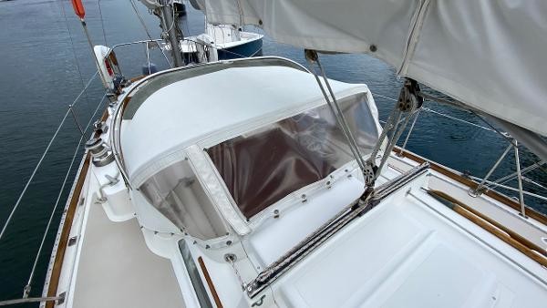 Hinckley Bermuda 40 MK III Yawl