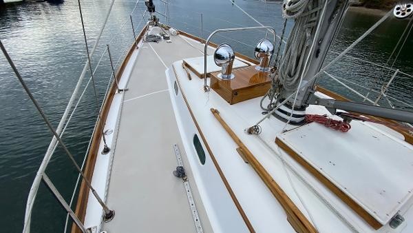 Hinckley Bermuda 40 MK III Yawl
