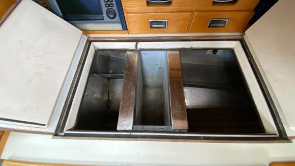 Hinckley Bermuda 40 MK III Yawl