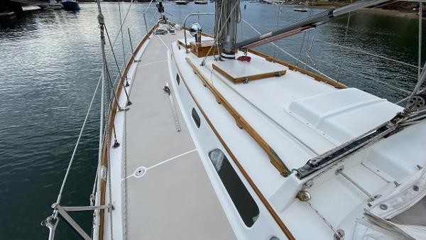 Hinckley Bermuda 40 MK III Yawl