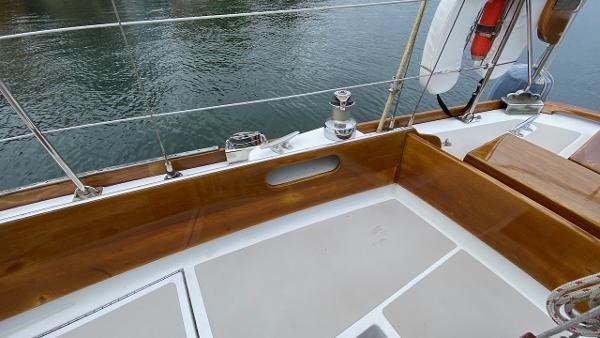 Hinckley Bermuda 40 MK III Yawl