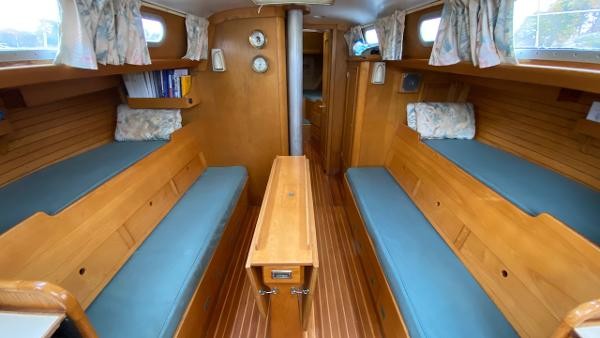 Hinckley Bermuda 40 MK III Yawl