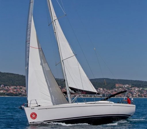Salona 44