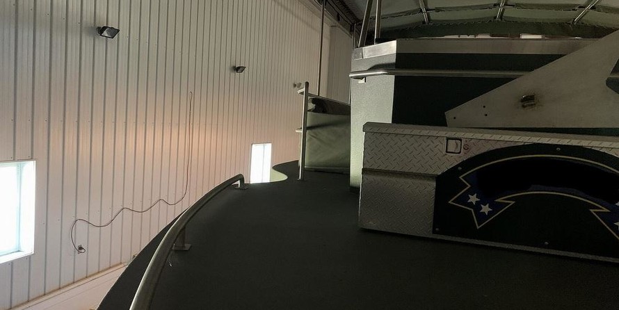 Euroship custom build de luxe motor 2000