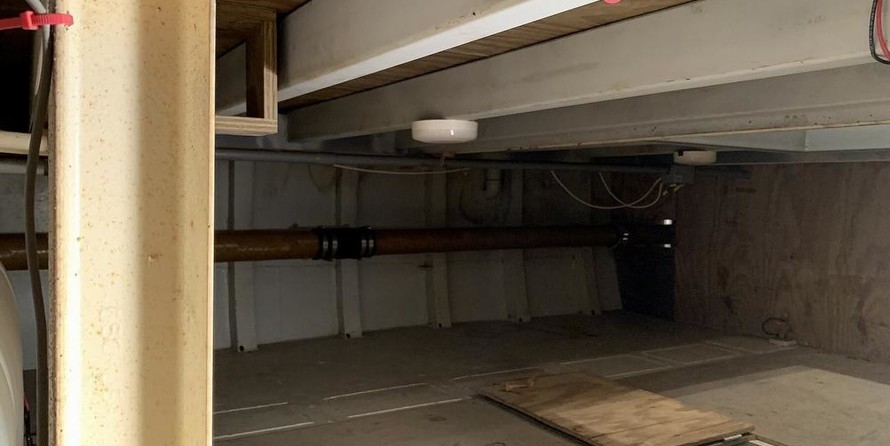 Euroship custom build de luxe motor 2000