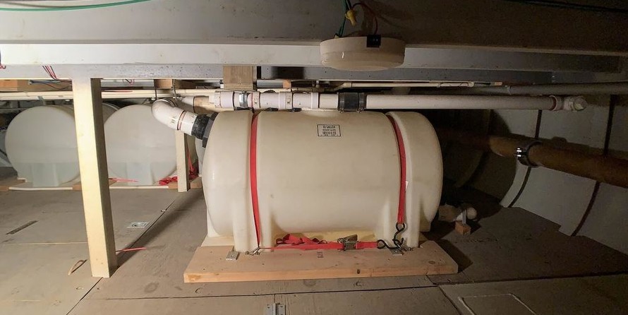 Euroship custom build de luxe motor 2000