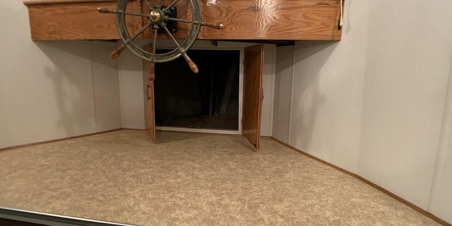 Euroship custom build de luxe motor 2000