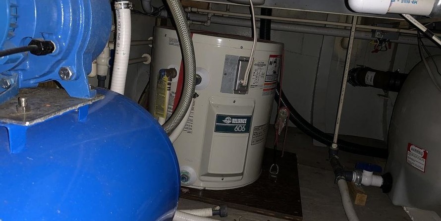 Euroship custom build de luxe motor 2000