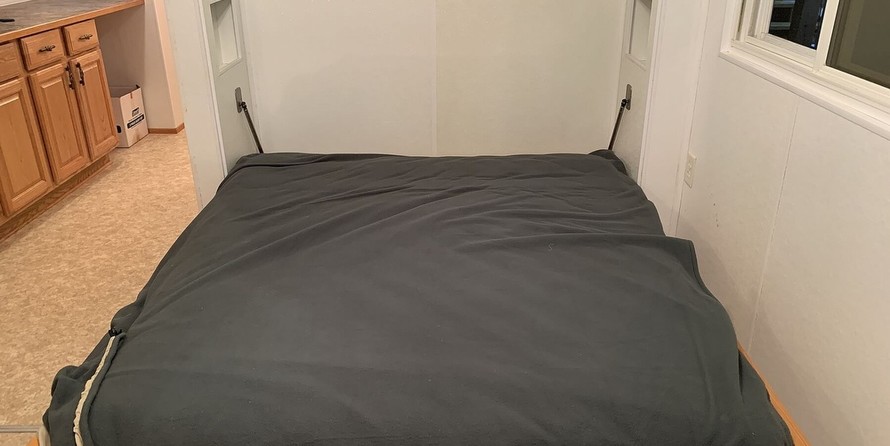 Euroship custom build de luxe motor 2000