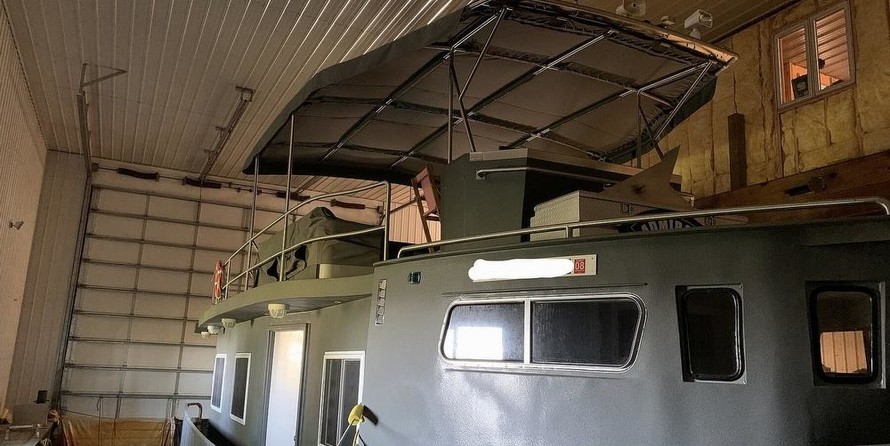 Euroship custom build de luxe motor 2000