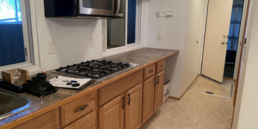 Euroship custom build de luxe motor 2000