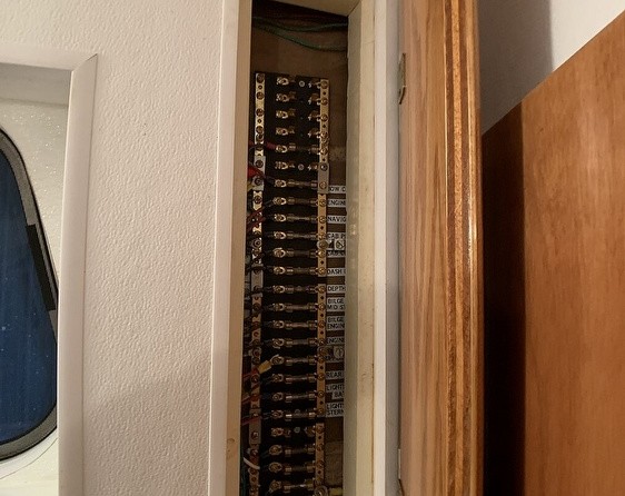 Euroship custom build de luxe motor 2000