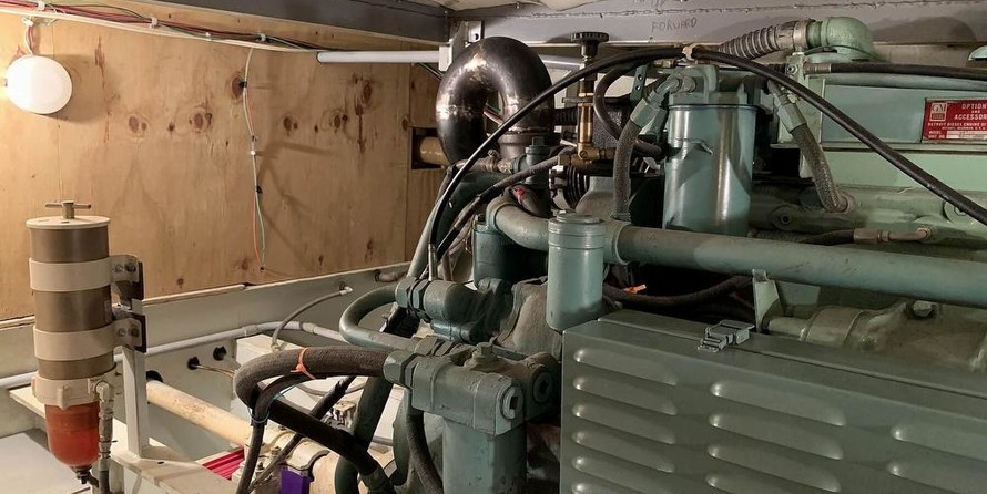 Euroship custom build de luxe motor 2000