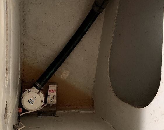 Euroship custom build de luxe motor 2000