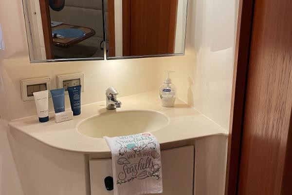 Tiara Yachts 3800 Open