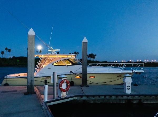 Tiara Yachts 3800 Open