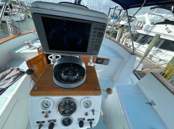 Gulfstar 47 Sailmaster
