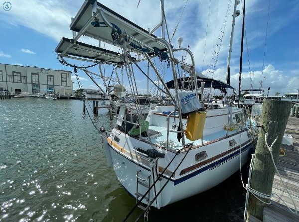 Gulfstar 47 Sailmaster