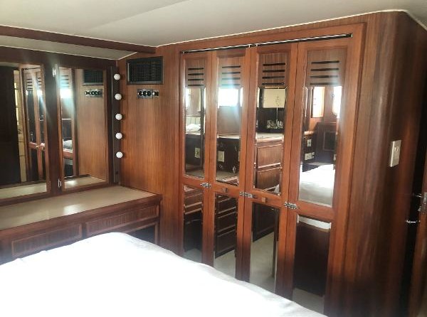 Hatteras 53 Motoryacht