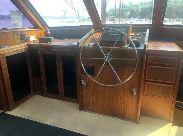 Hatteras 53 Motoryacht