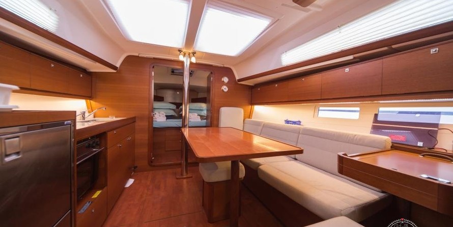 Dufour 382 Grand Large