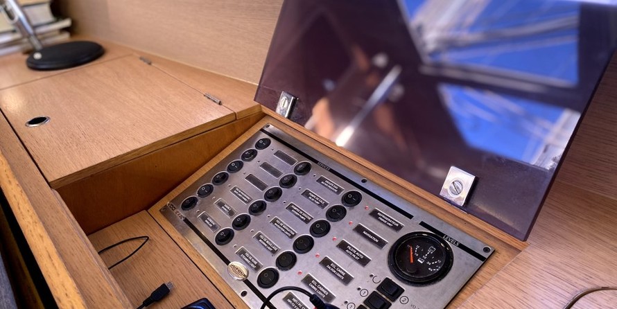 Dufour 410 Grand Large