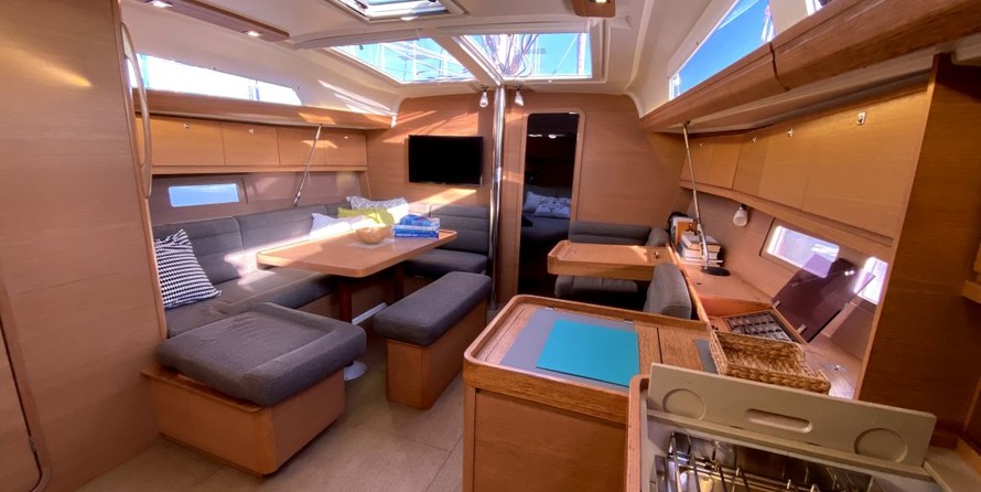 Dufour 410 Grand Large