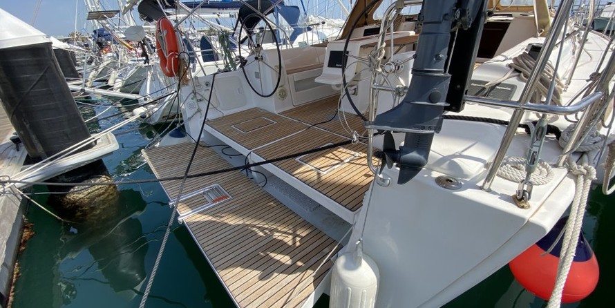 Dufour 410 Grand Large