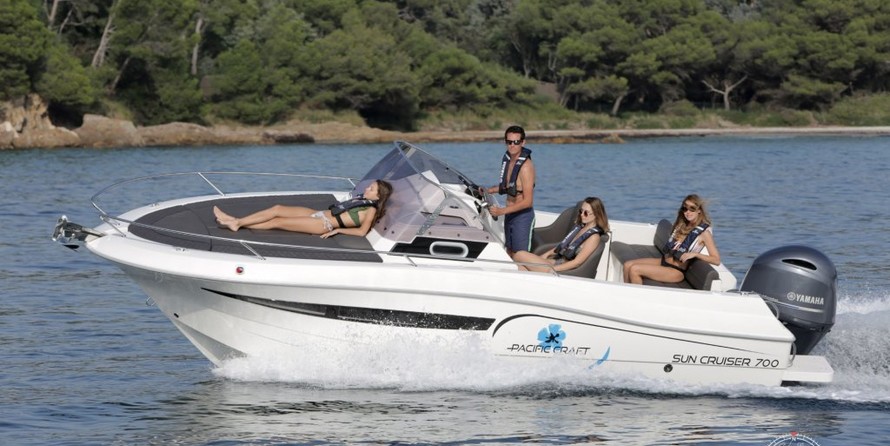 Pacific Craft 700 Sun Cruiser