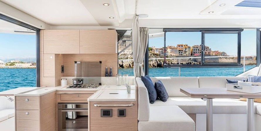 Swift Trawler 41 Fly