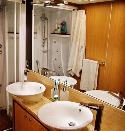 Abacus Marine 70 Fly