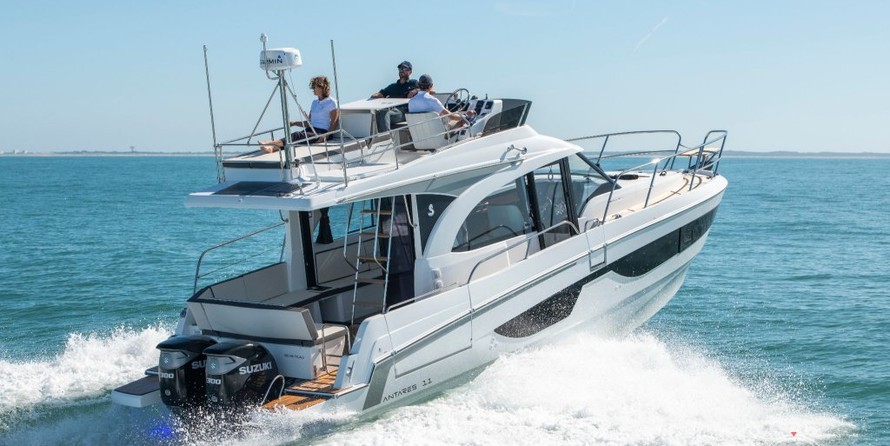 Beneteau Antares 11 OB